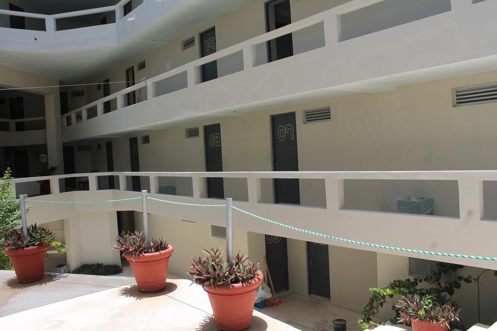Rocamar Hotel Isla Mujeres Extérieur photo